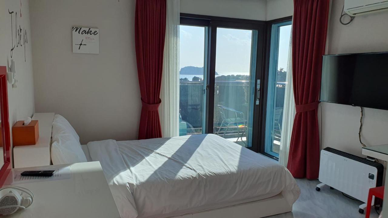 Beewool Chaewool Pension Seogwipo Exterior foto